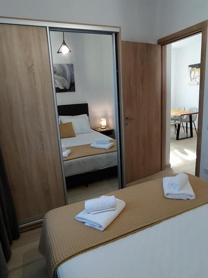 Πλατανακι 2 Seaview Apartment อานดรอส ภายนอก รูปภาพ