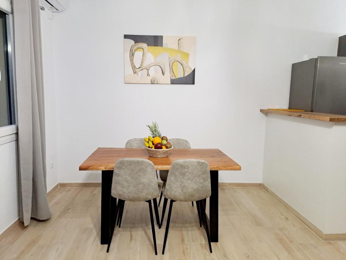 Πλατανακι 2 Seaview Apartment อานดรอส ภายนอก รูปภาพ
